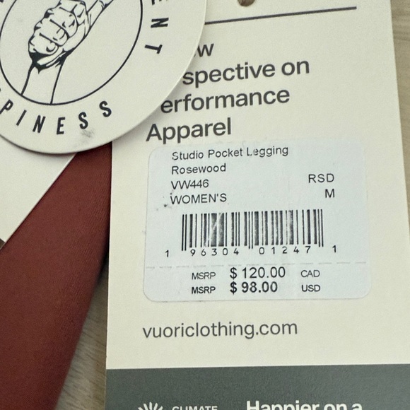 Vuori Studio Pocket Legging in Rosewood - Picture 6 of 9